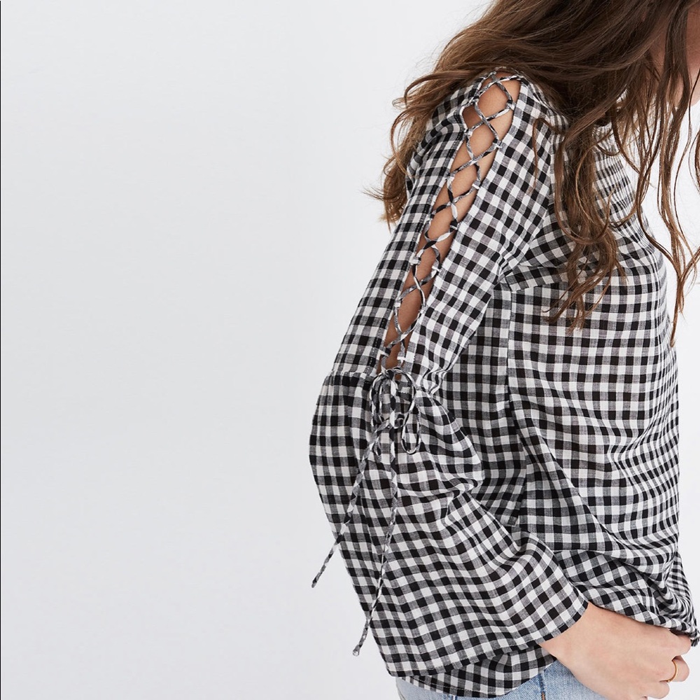 Madewell Gingham Lace-up Bell Sleeve Top in XXS